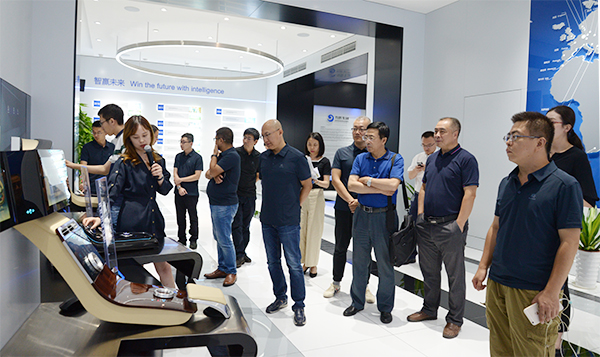 一汽公共 DSC_4880 官网使用.jpg