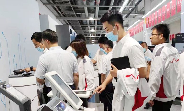 1867741173 官网使用.jpg