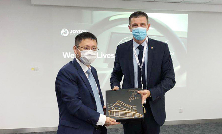 匈牙利驻上海总领事 1官网使用.jpg