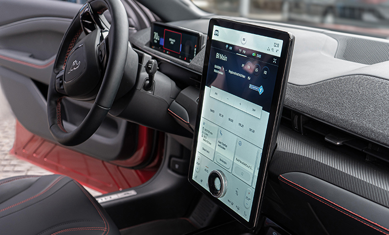 腾博会官网电子向福特野马Mach-E提供悬浮式旋钮中控屏 官网使用.jpg