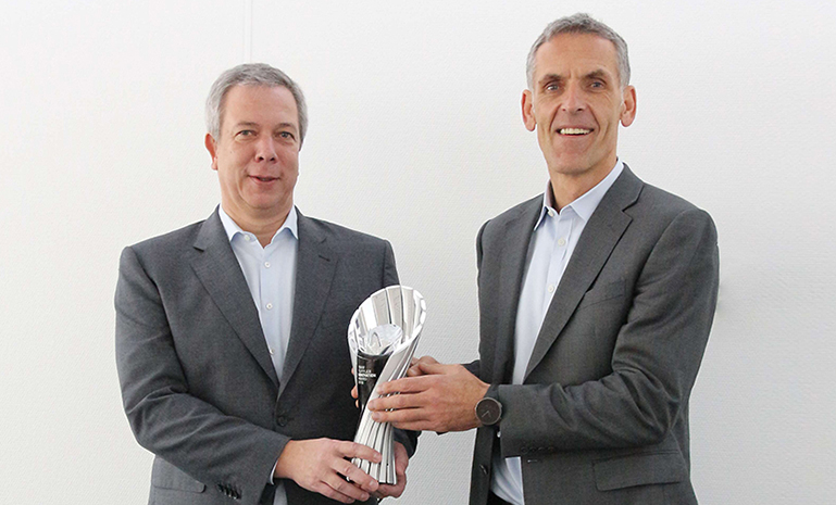 2018年宝马供应商立异奖 克里斯多夫胡默尔 官网使用.jpg